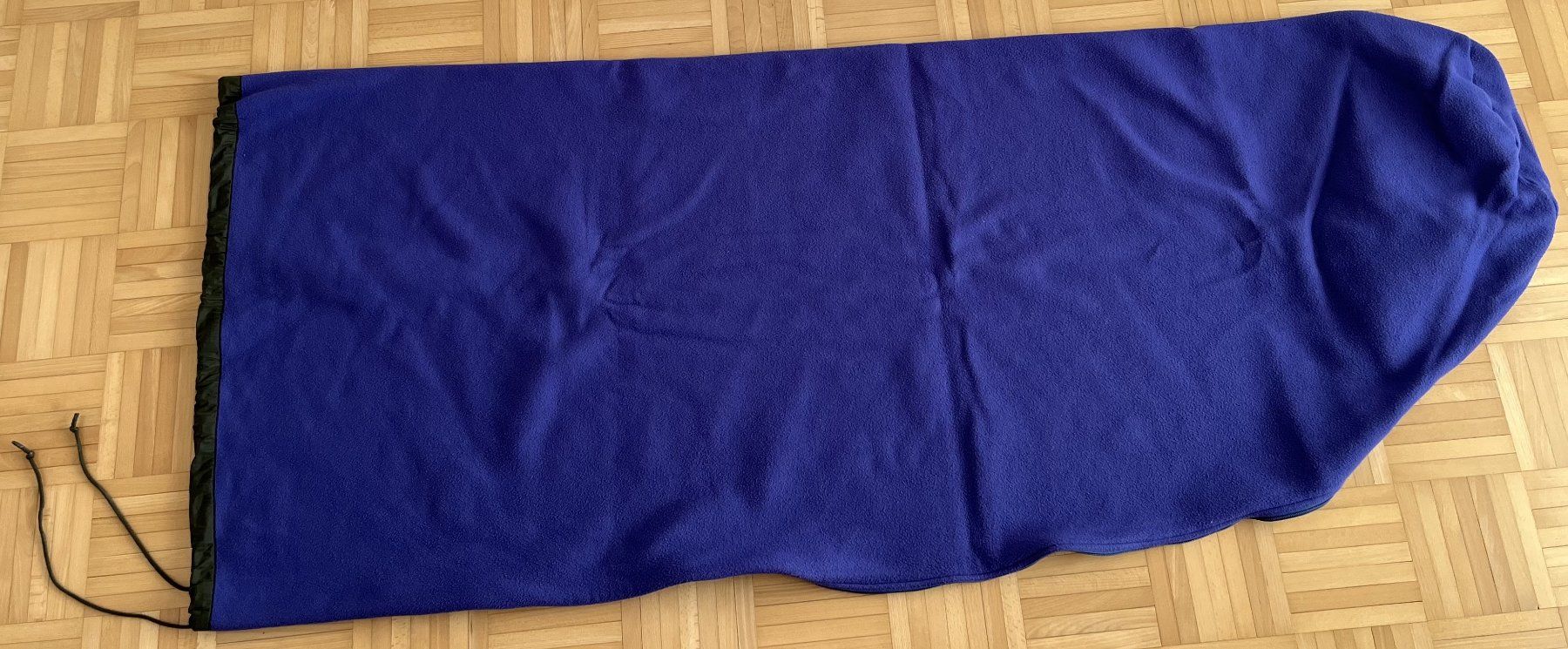 Armée suisse Sacs de couchage: Original Schweizer-Armee Innenschlafsack "Flauschi" – D'occasion à Oberägeri par SpidiamSee 1