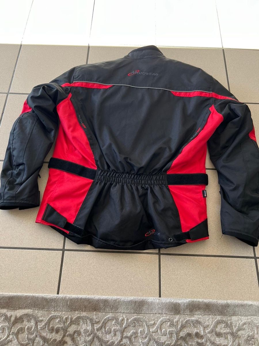 Lotti di vestiti: Motorradbekleidung XXL – Usato da Figino venduto da Ferrari58 1