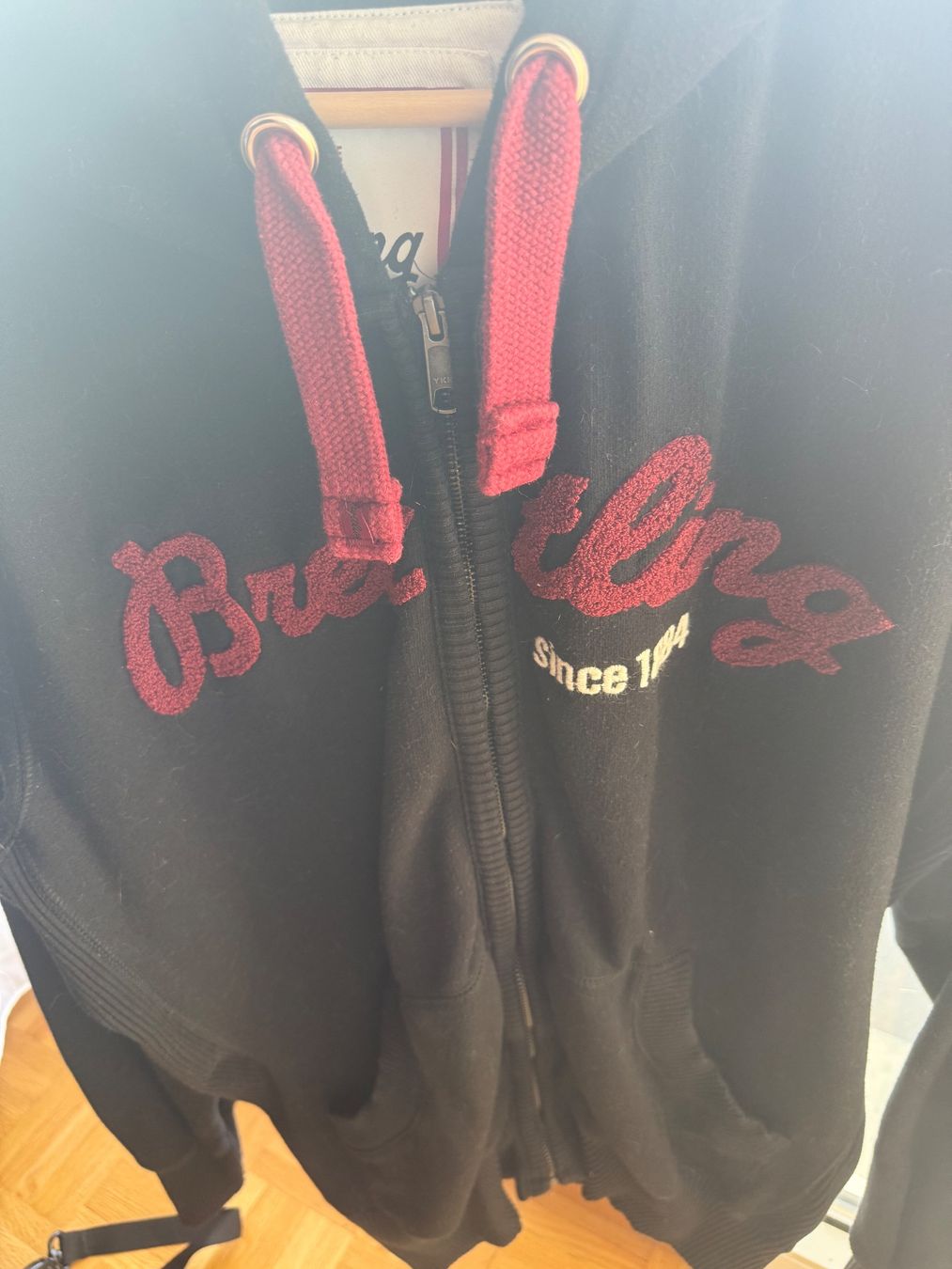 Vestes: Kapuzenjäckli Breitling  Grösse L – D'occasion à Bettlach par val_95hq 1