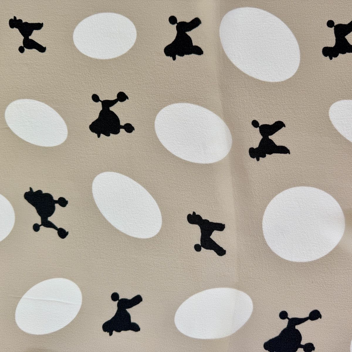 Fabric Frontline Foulards, Tücher & Schals: FABRIC FRONTLINE Silk Scarf – Neu (gemäss Beschreibung) aus Freienbach von Avviivva_Shop 4