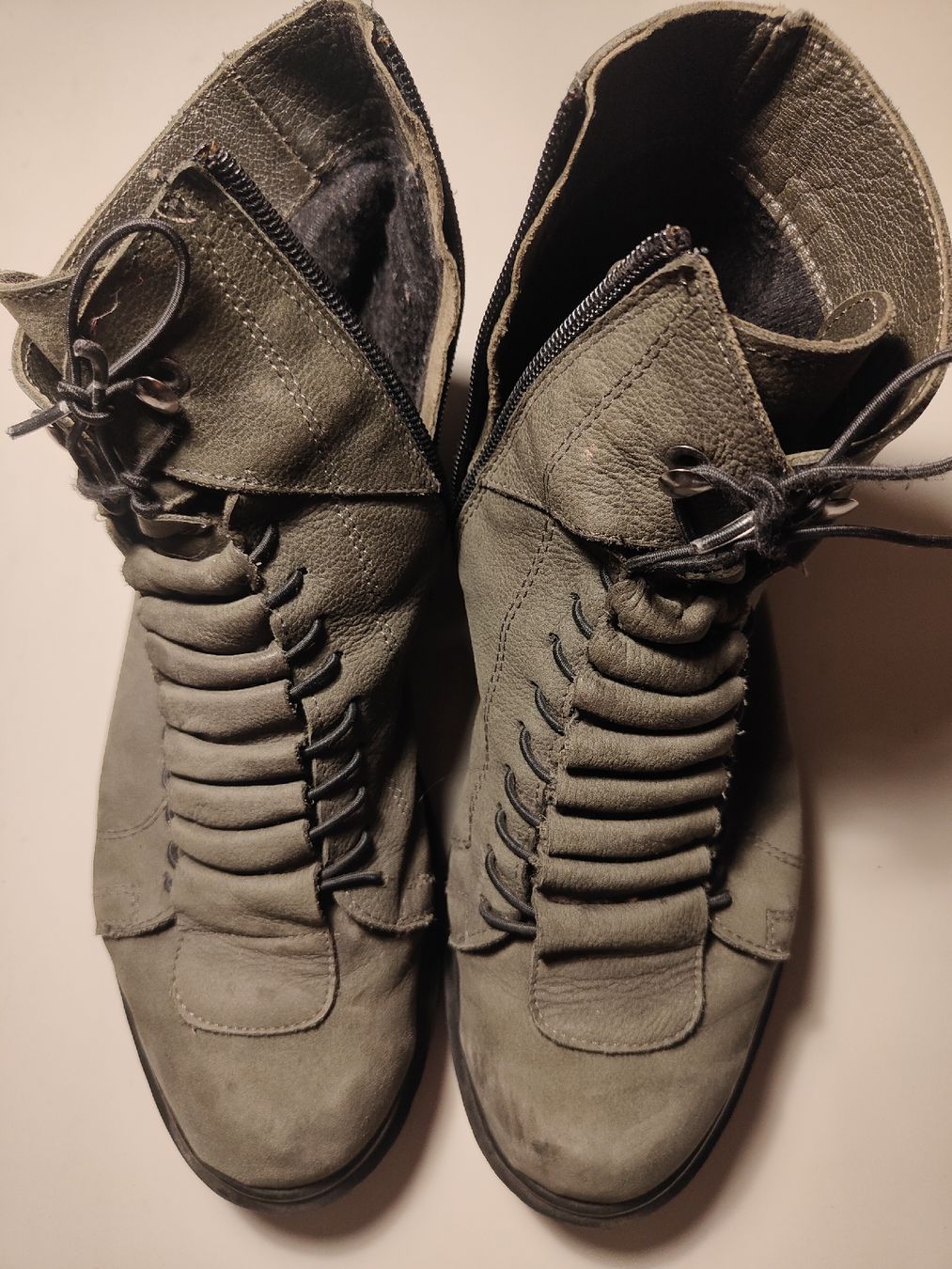 Herrenschuhe: Stilvolle Stiefel – Gebraucht aus Hinwil von her_2t5p