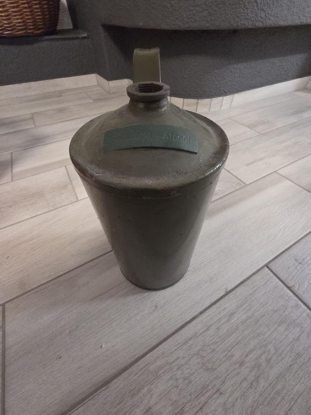 Bottiglie: Militär Behälter Feinsprit Alcool – Usato da Dorf venduto da Echo_Elements
