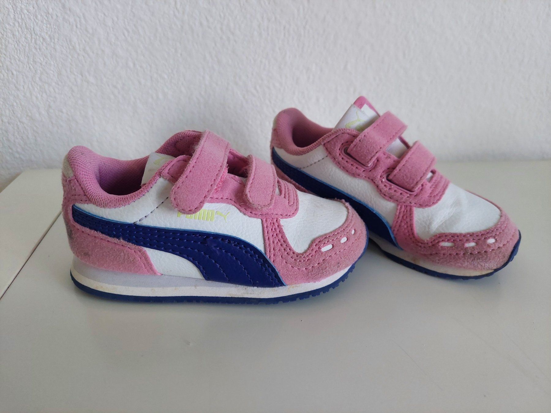 Puma Scarpe per ragazze: ROSA PUMA TURNSCHUH GR. 21 – Usato da Münchenstein venduto da Strupfi 1