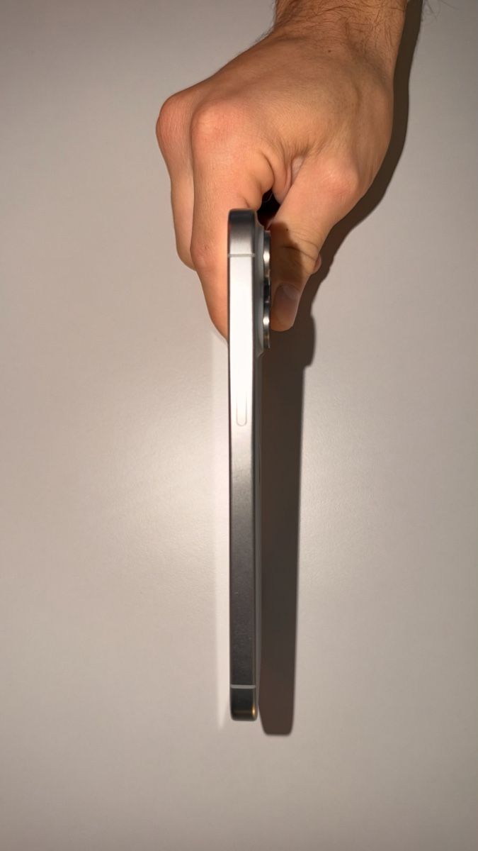 Apple Handys / Smartphones: iPhone 15 Pro Max – Gebraucht aus Liestal von ves_q5rt 2