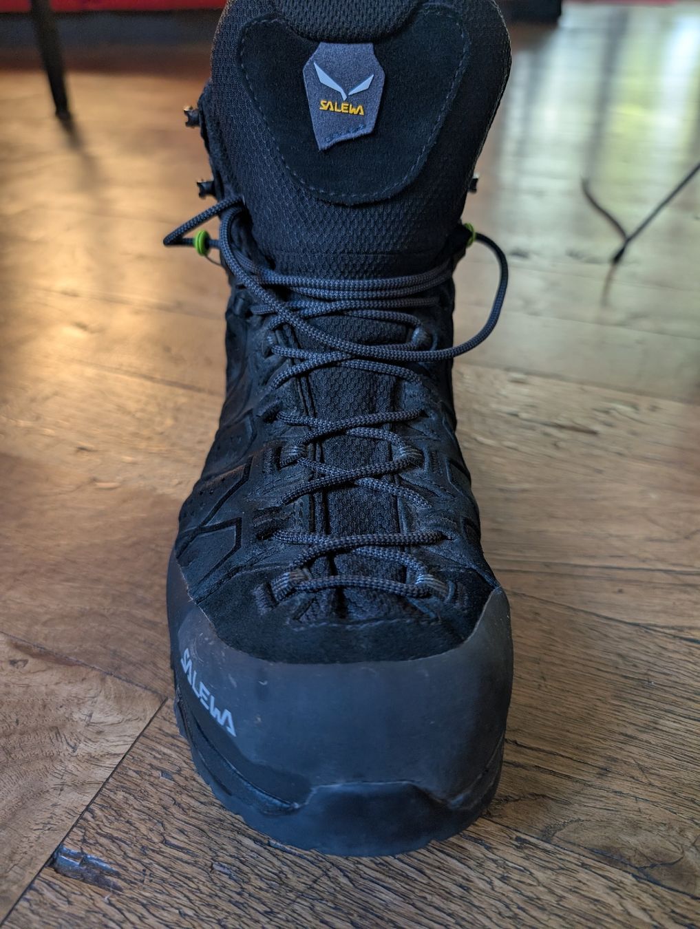Salewa Herrenschuhe: Wanderschuhe Salewa Alp Trainer 2 Grösse 44  – Gebraucht aus Huttwil von ucauri 1