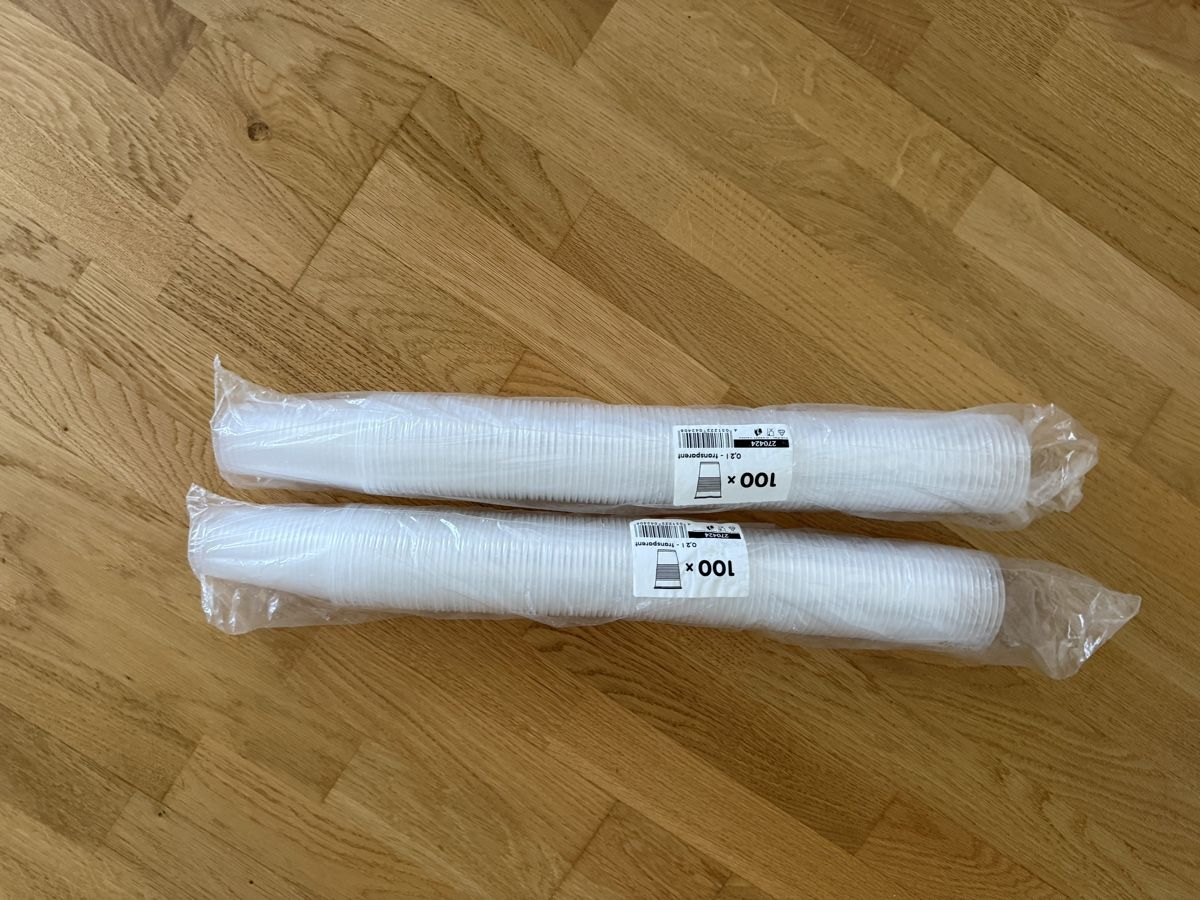 Contenitori & Simili: 200 Einwegbecher neu – Nuovo e nell'imballaggio originale da Kilchberg ZH venduto da jan_vp75 1