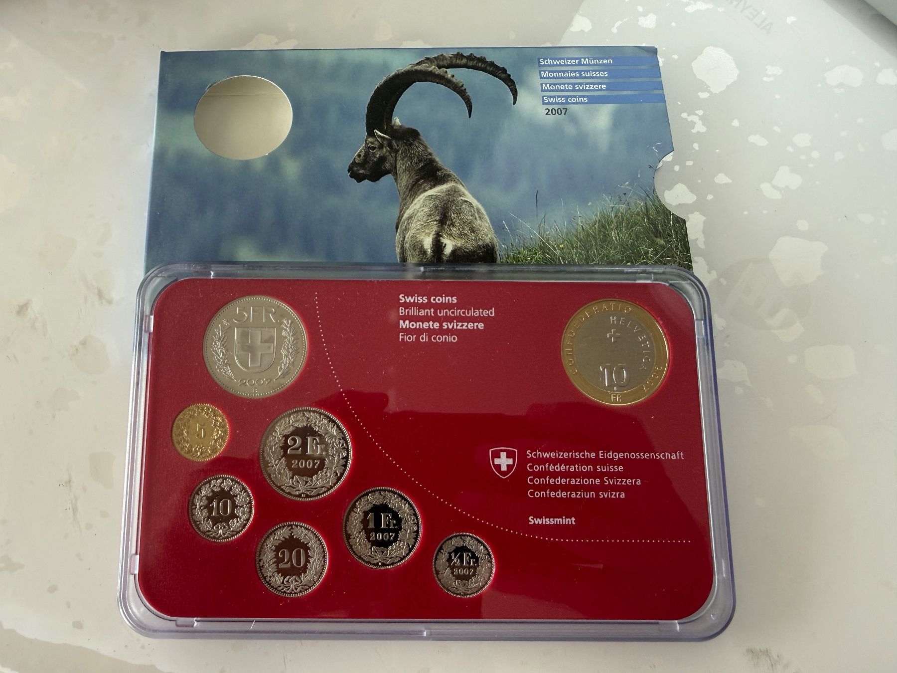 Tutti le monete: Schweizer Münzsatz 2007  Stempelglanz – Nuovo (secondo la descrizione) da Wallisellen venduto da SWISS_SILVER1 2
