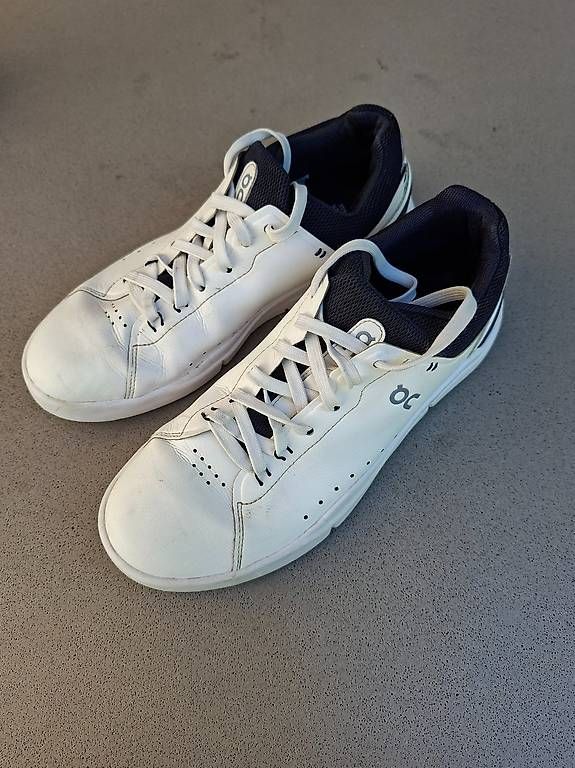 Damenschuhe: Roger Federer ON Turnschuhe Gr 40 – Gebraucht aus Langenthal von Swissrunner