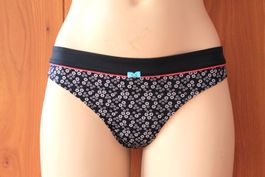 schwarzer STRING / Bikinihösschen  36  S  Neu!