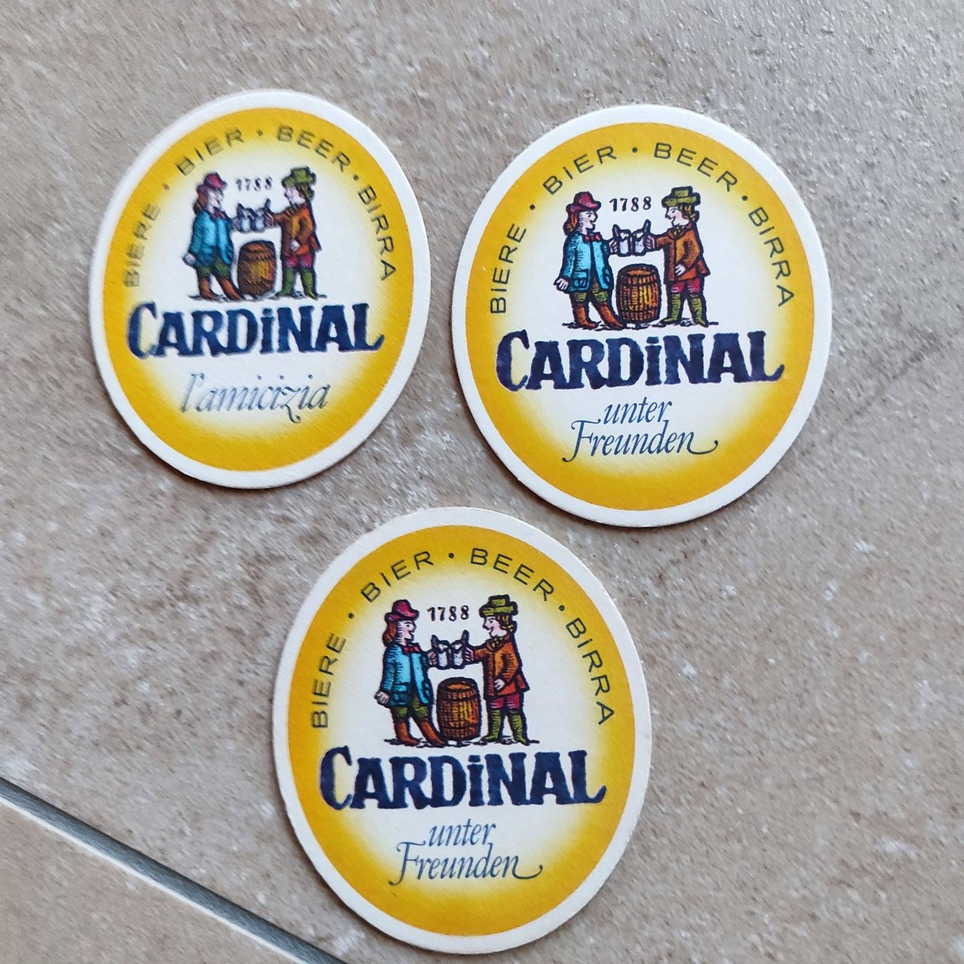 Cardinal Untersetzer: Bierdeckel alt CARDINAL Bier (3 Stücke) – Gebraucht aus Lamone von ken_8y7h