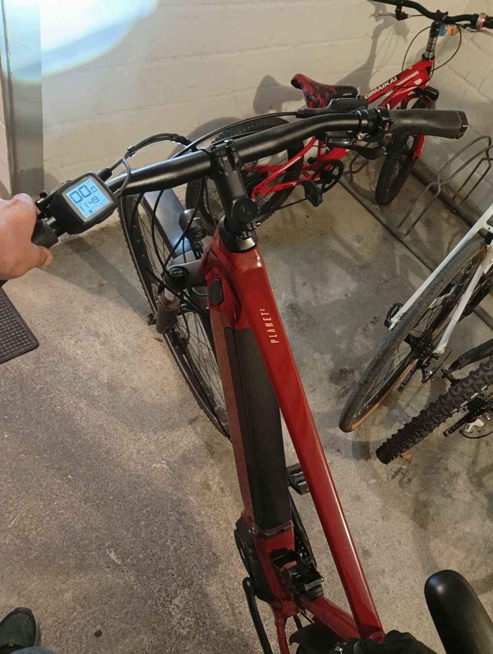 Focus Biciclette: Vélo électrique Focus rouge bon état – Nuovo (secondo la descrizione) da Aarau venduto da kav_757c 3