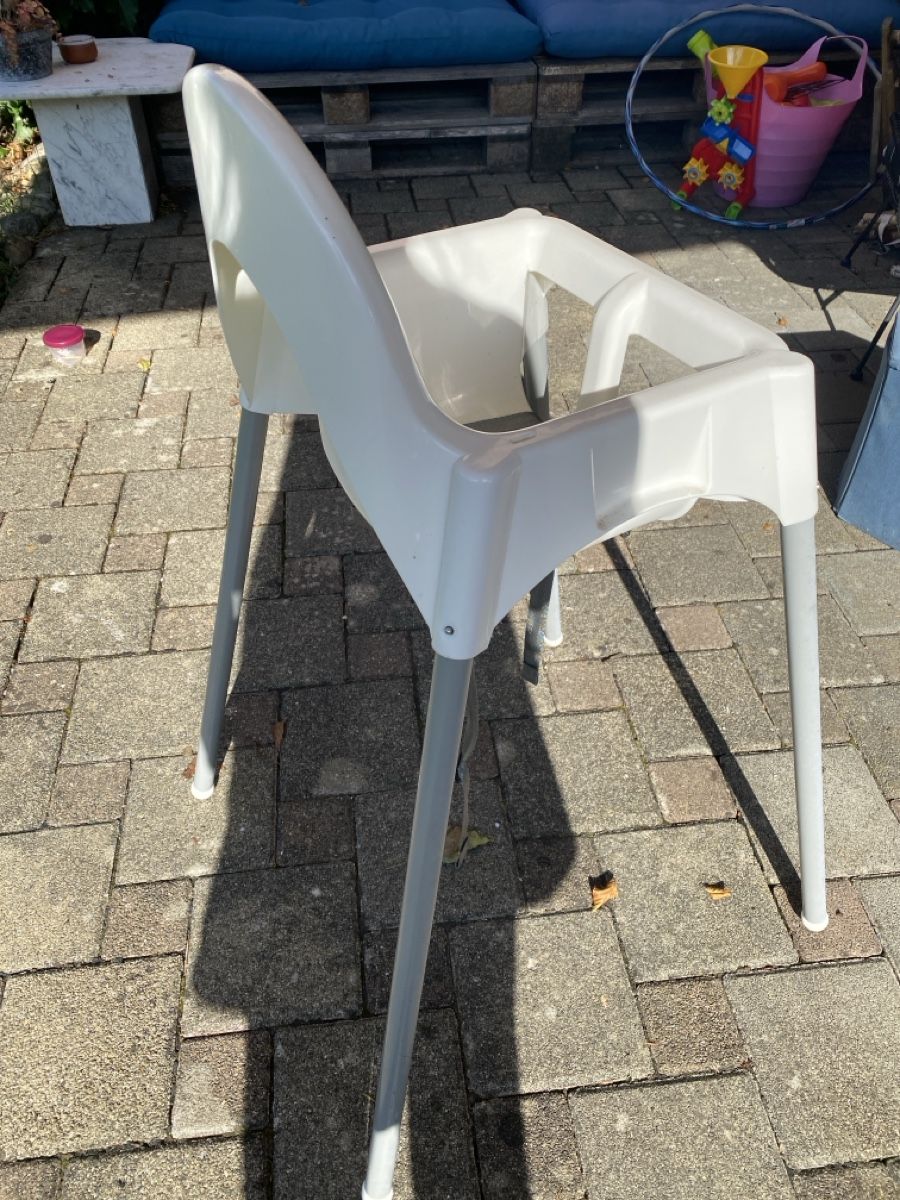 Ikea Seggioloni: Kinderhochstuhl weiss Metallgestell gebraucht – Usato da St. Gallen venduto da Msgoethe 1