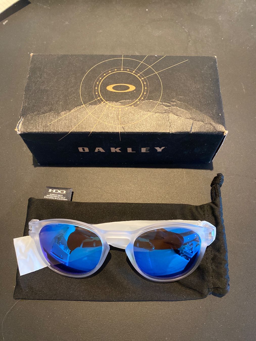 Oakley Occhiali & Lenti: Oakley Latch Sonnenbrille – Nuovo (secondo la descrizione) da Herrliberg venduto da liv_qfp6 2