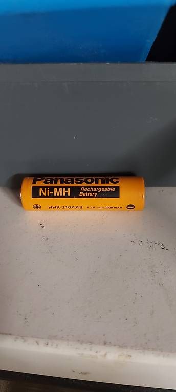 Batterie: Akku AA 1,2V 2000mAh – Usato da Fisibach venduto da Lorobin 2