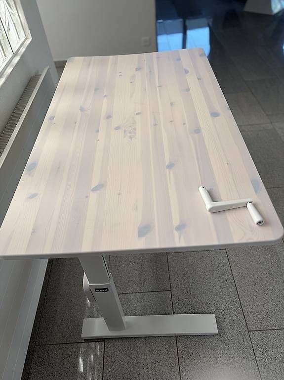 Scrivanie: FLEXA Schreibtisch – Usato da Stein venduto da carbor 1