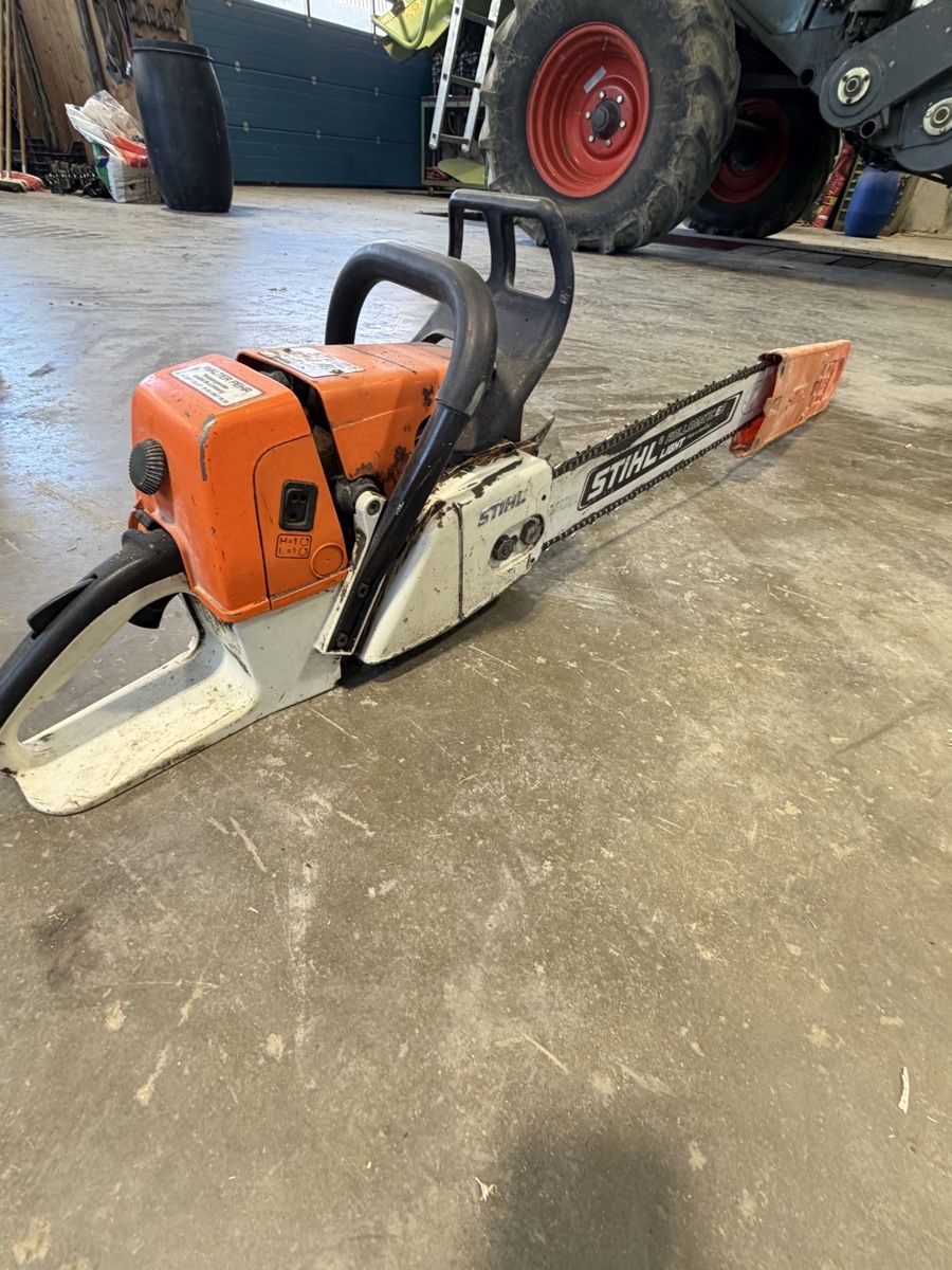 Stihl Scies: Motorsäge – D'occasion à Wil ZH par marco03kaiser 2