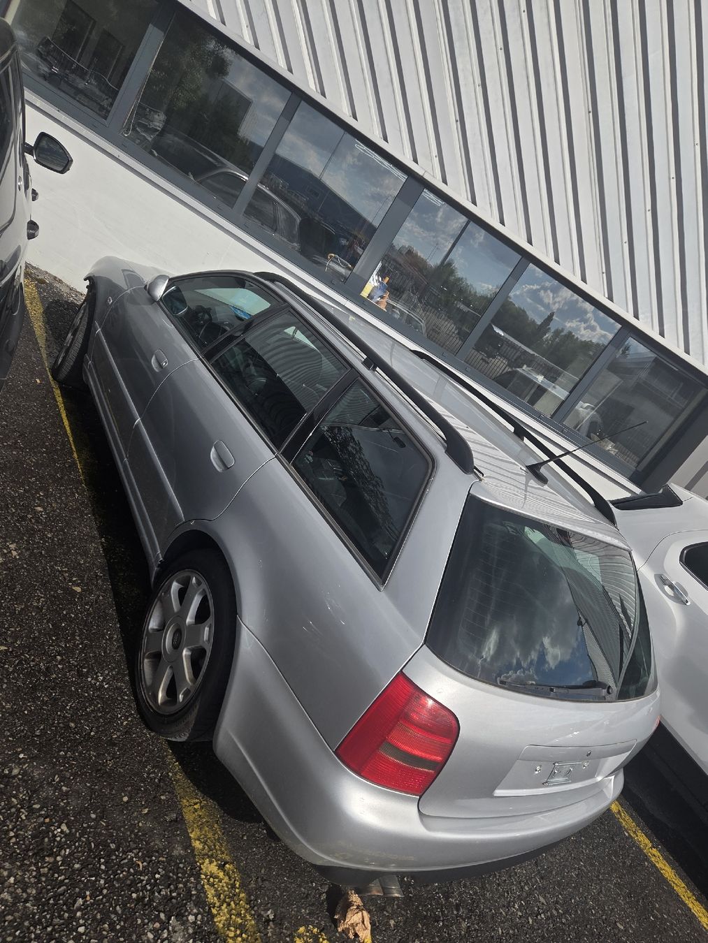 Automobili: Audi s4 b5 2001 – Usato da Goldach venduto da Ozan2585 8