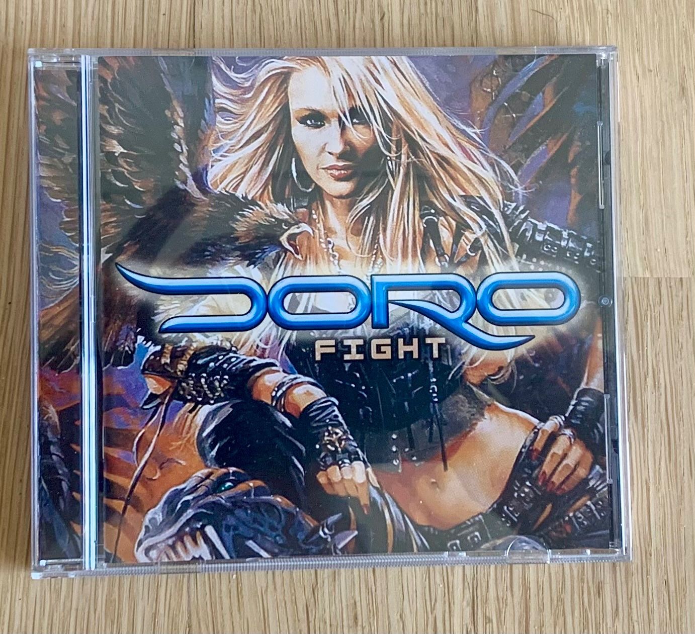 CD: Doro Fight – Usato da Zürich venduto da Fieber