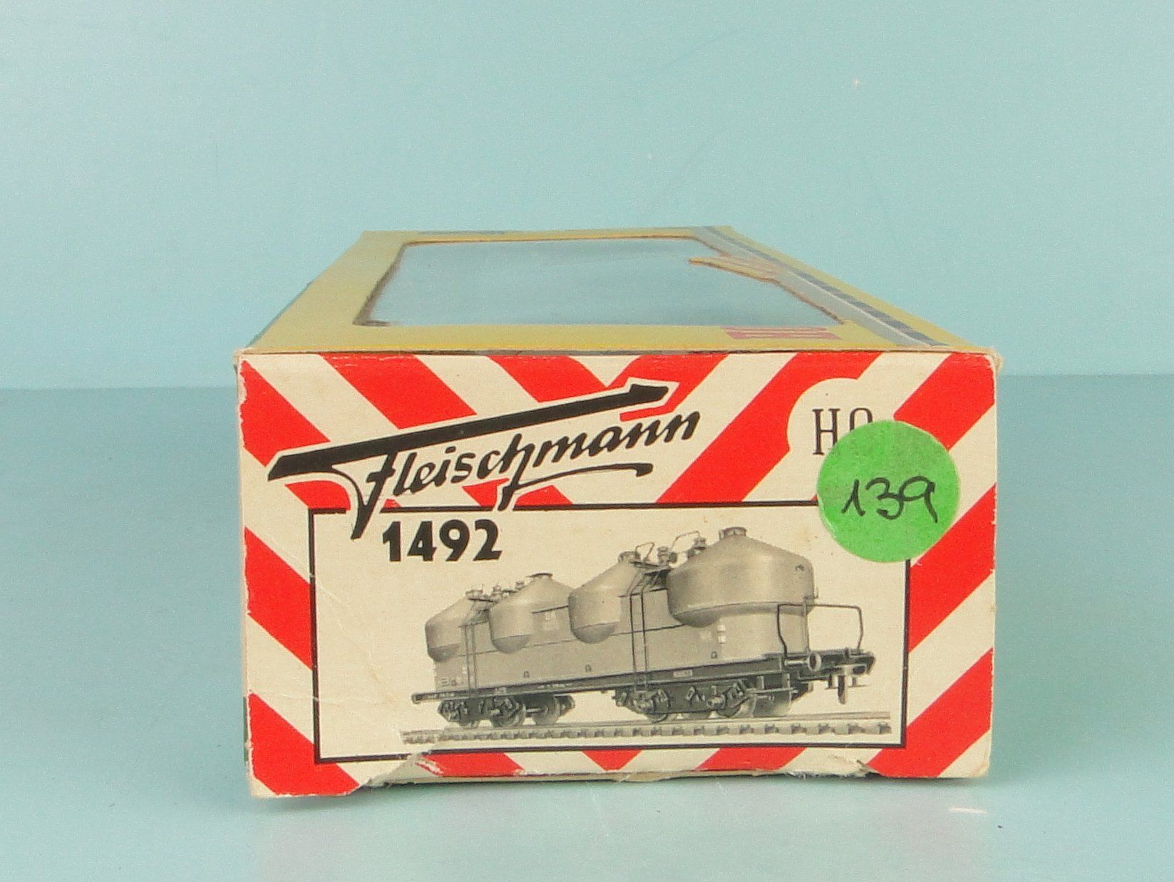 Fleischmann Modellini di ferrovie: Fleischmann H0 1492 Behältertragwagen Silowagen – Usato da Bülach venduto da cann11 4