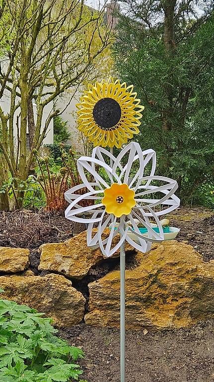 Autres décorations & accessoires: Windrad Blume – Neuf avec emballage d'origine à Mellingen par Hondavtr 2