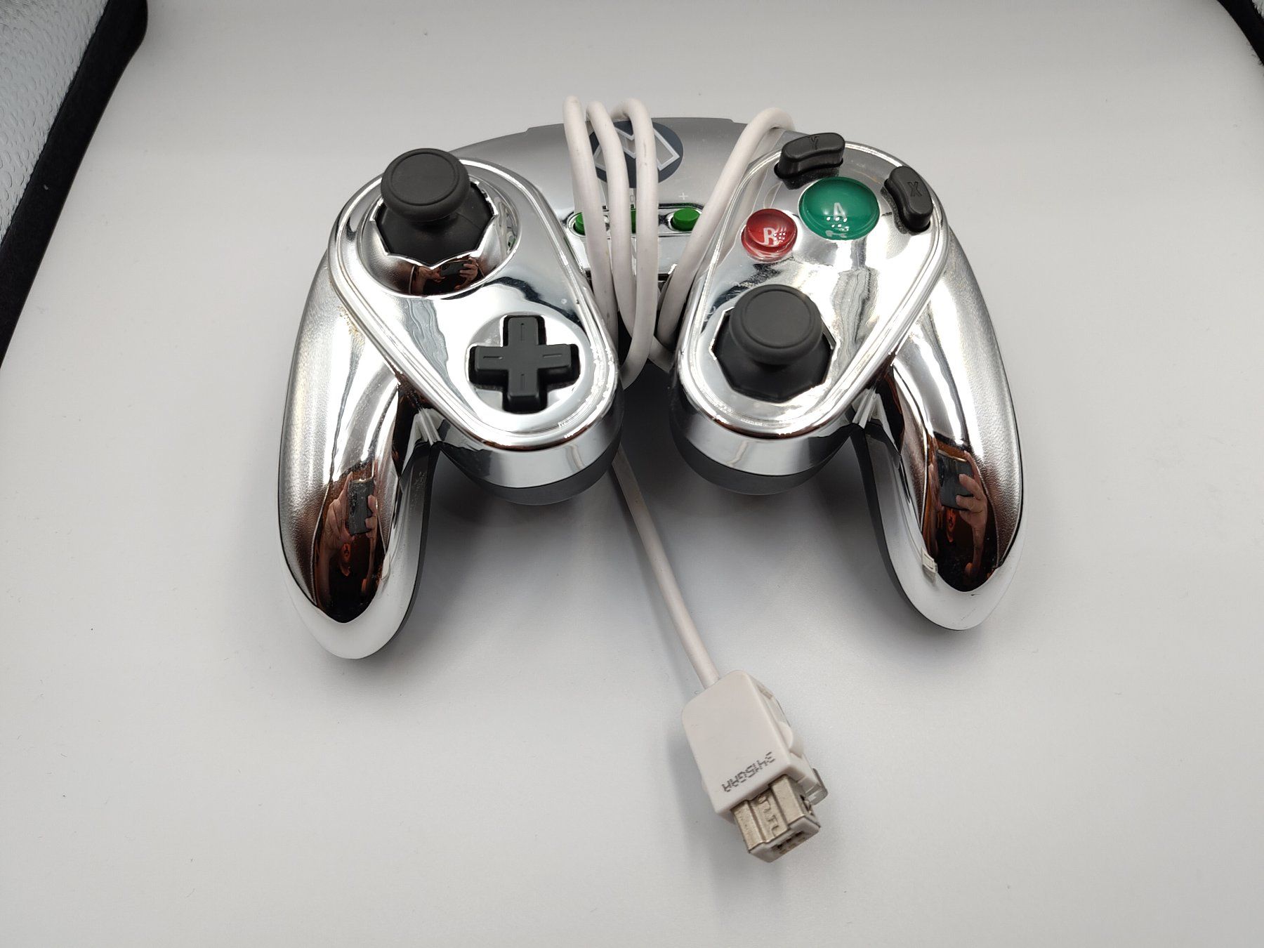 Nintendo Controller: Chrome Mario Wired Fight Pad / Wii U Classic Controller Wii – Gebraucht aus Kloten von SuperRetroPixels 1