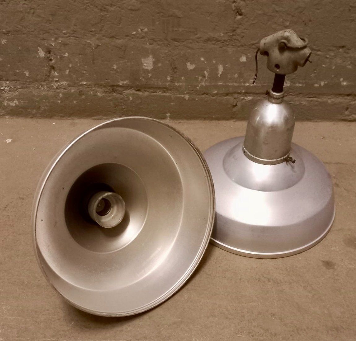 Lampadari & plafoniere: 2 Industrielampen – Usato da Burgdorf venduto da glasrabe01 1