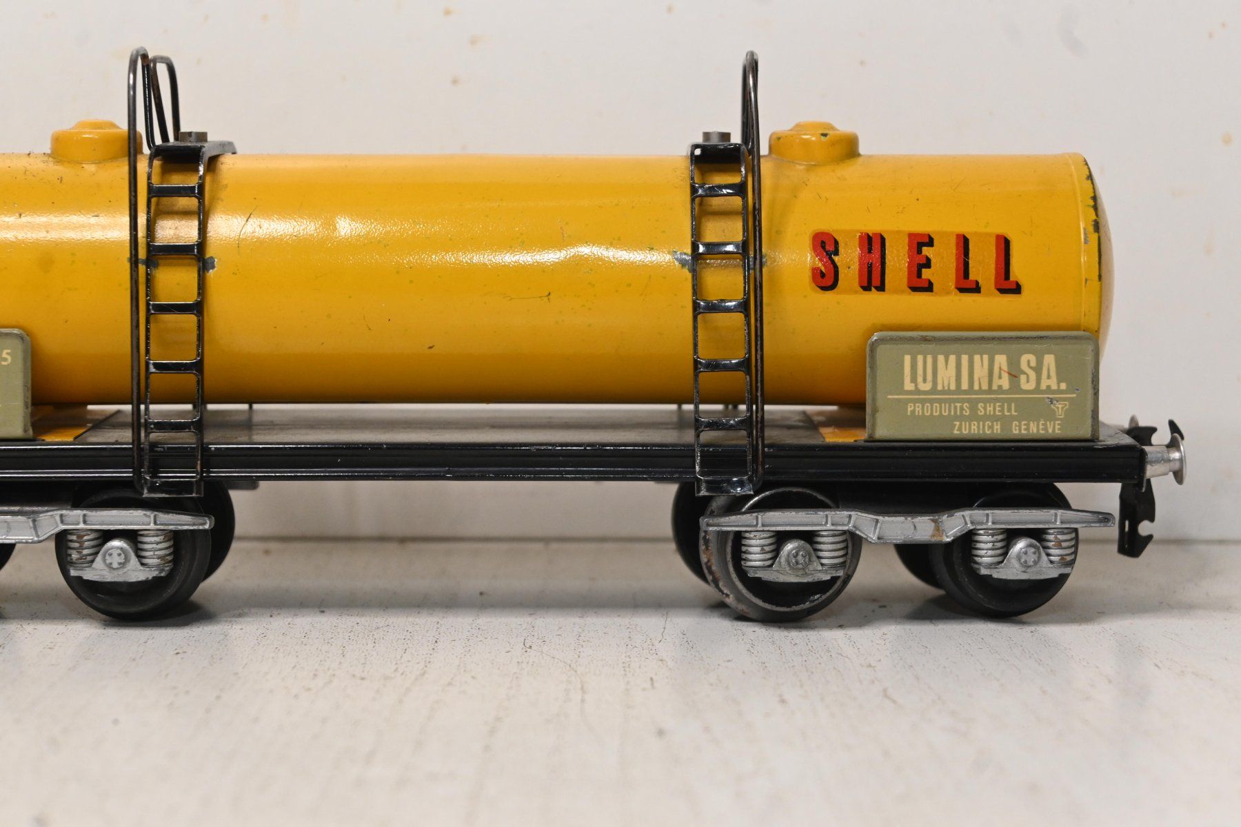Buco Modellini di ferrovie: Buco Shell Transportwagen Spur 0 – Usato da Laupen ZH venduto da Zmoewe 2