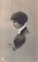 Romantik: Junge Dame, Kurzhaarfrisur, gelaufen 1917