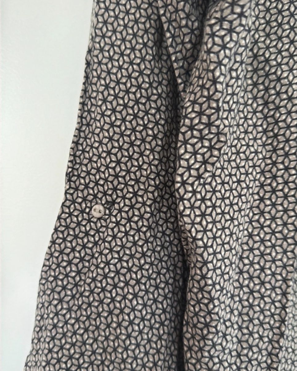 Tops: Blouse Cache Cache motif géométrique taille 5 – D'occasion à Fleurier par pao_m6nn 4