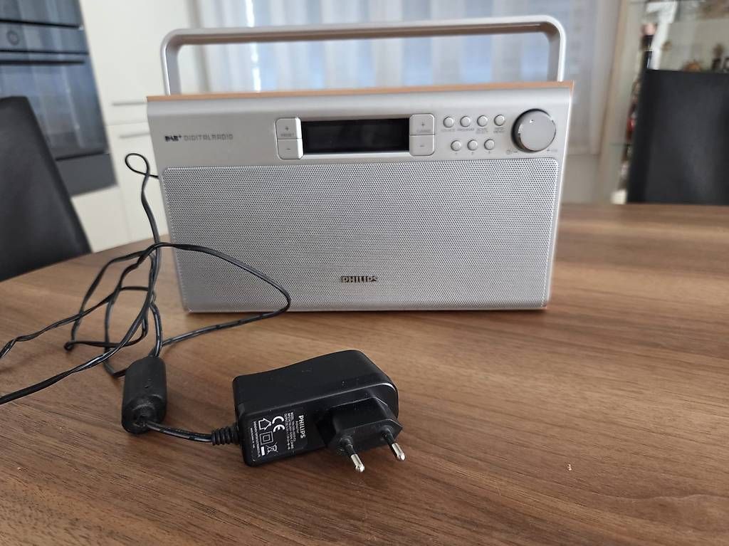 Philips Radio: DAB+ Radio tragbar – Usato da Stans venduto da Baggenstos11 1