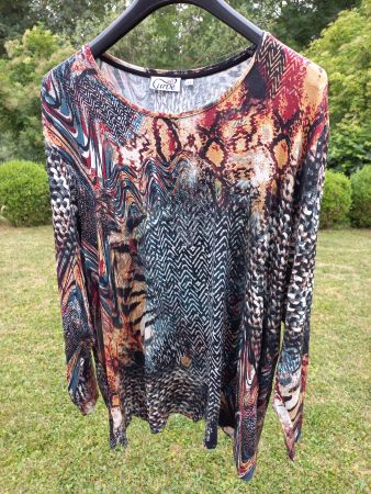 Langarm-Shirt mit Muster von der Marke lea h. Gr. 54