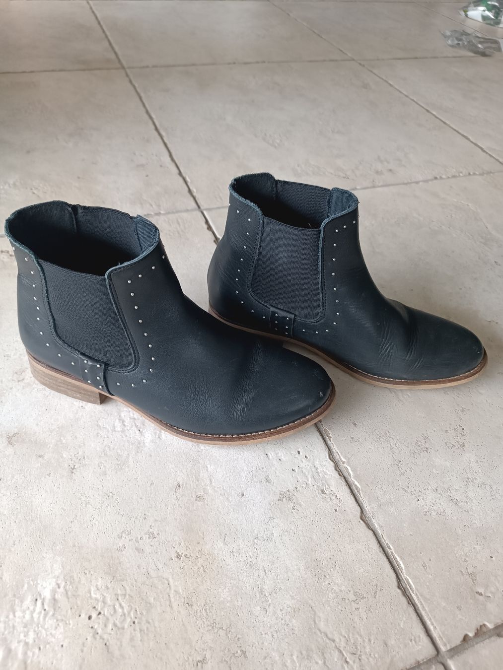 Damenschuhe: BOTTINES OXMOX CUIR NOIR 38 – Gebraucht aus Sierre von shirley04 2