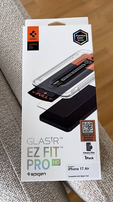 Cover & Protezioni schermo: Verre Protection Iphone Air - Spigen – Usato da Morges venduto da ana_ets