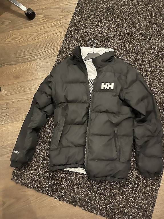 Giacche: Helly Hansen Jacke schwarz/weiss – Usato da Luzern venduto da tro_b2v6