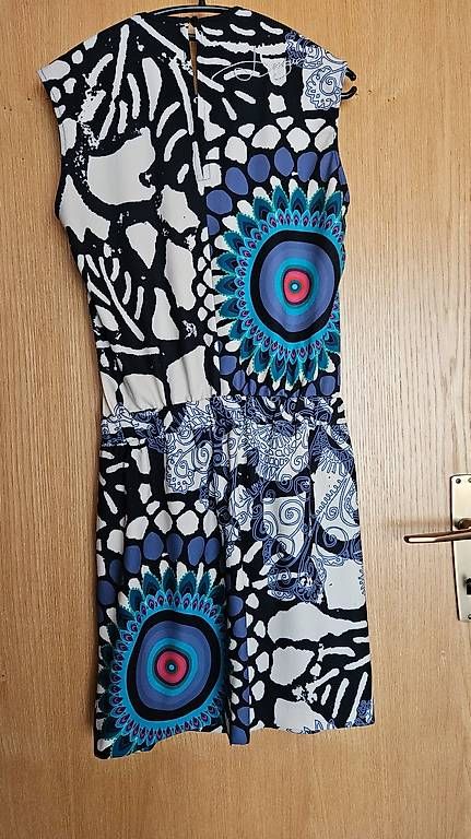 Robes: Desigual Abito S – D'occasion à Lumino par Doni_dp 2