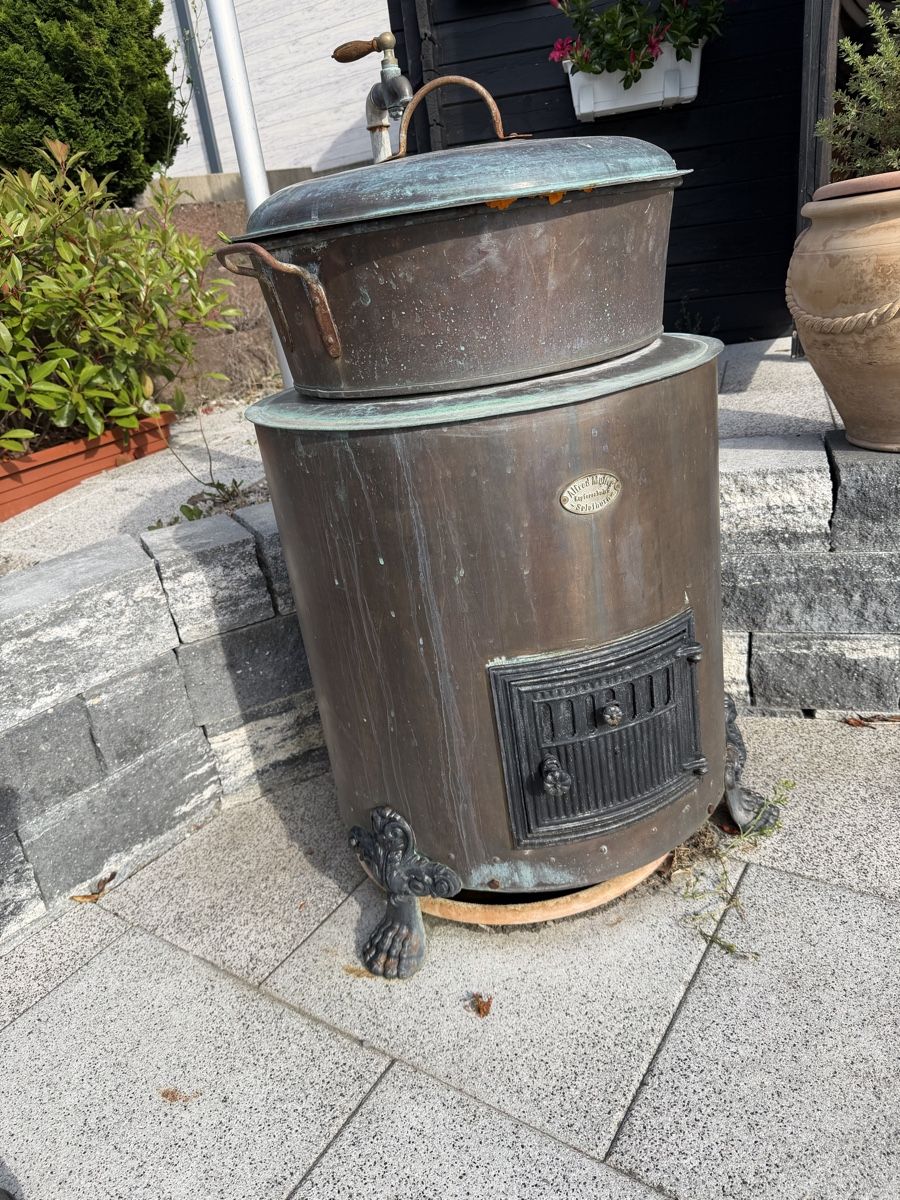 Toutes les décorations: Alter Kupfer Waschhafen – Défectueux à Bellach par Chnudi38