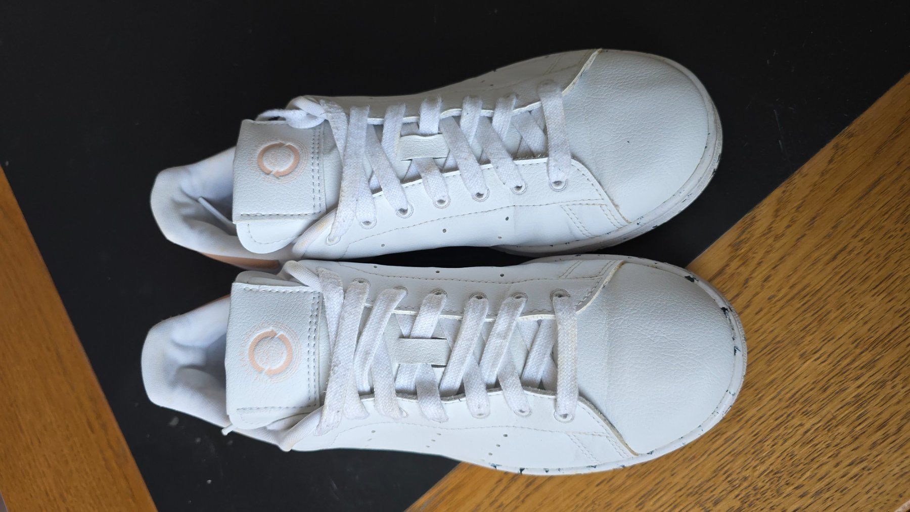 Adidas Scarpe da donna: Adidas Stan Smith schuhe gr 38 – Usato da Wallisellen venduto da theblacksheep 1