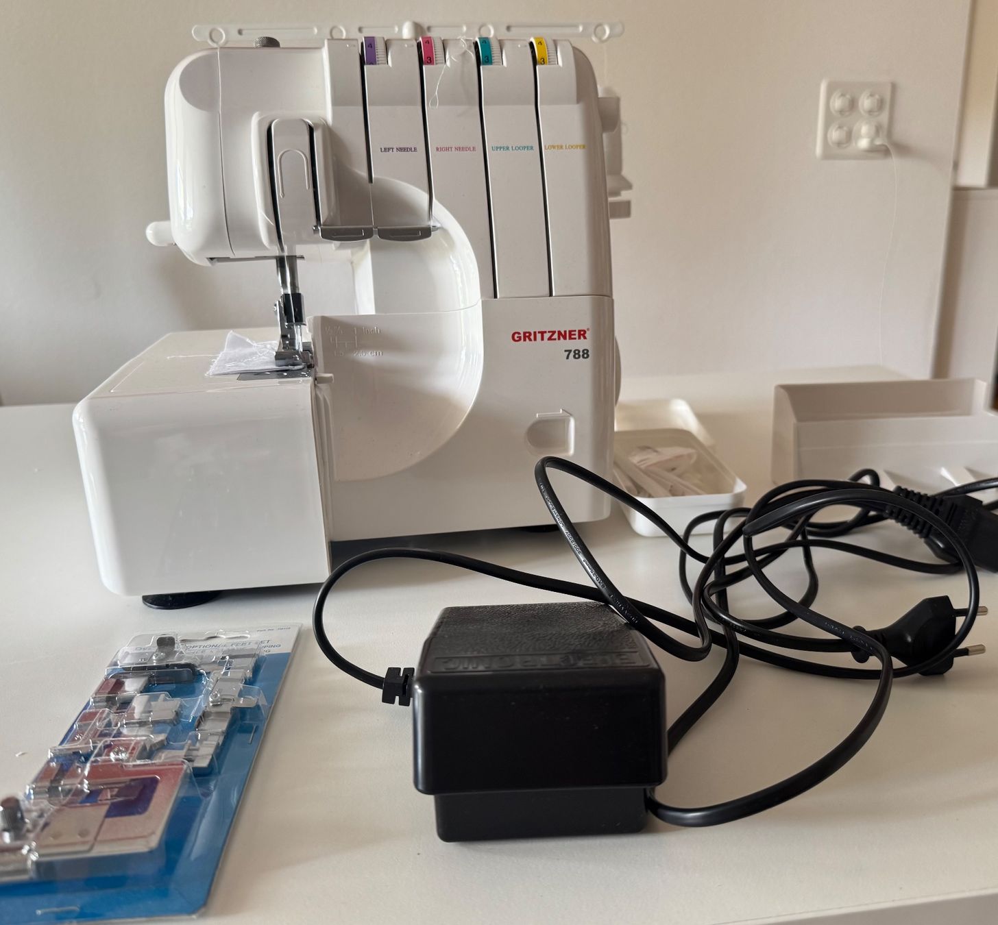 Macchine da cucire: Nähmaschine Gritzner 788 Overlock – Usato da Künten venduto da andi_5454 1