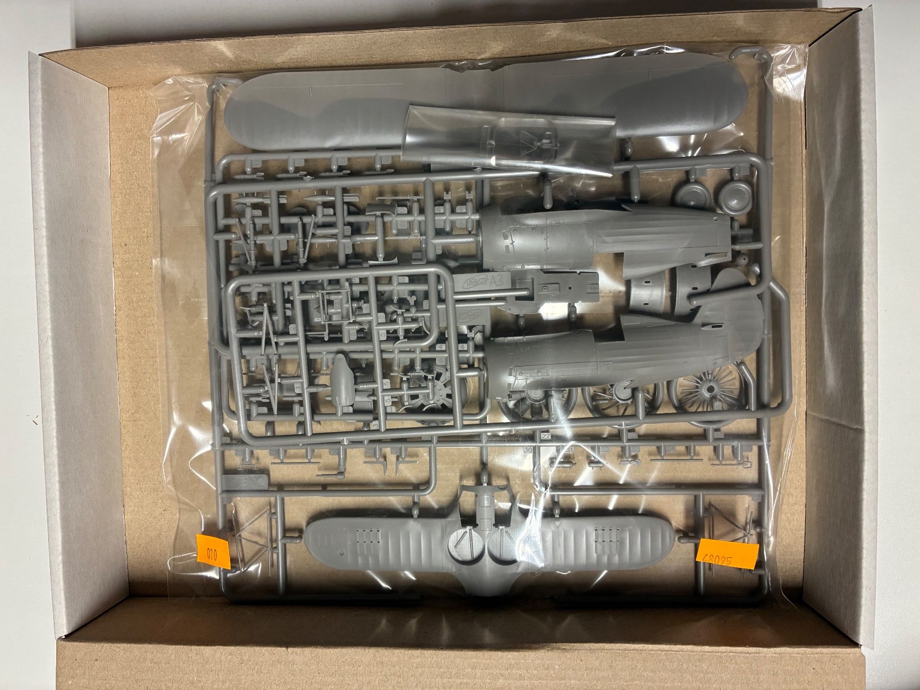 Kit di modellismo & Modellini statici: ICM 1:48 I-153 – Nuovo e nell'imballaggio originale da Rapperswil BE venduto da Silverwings 1
