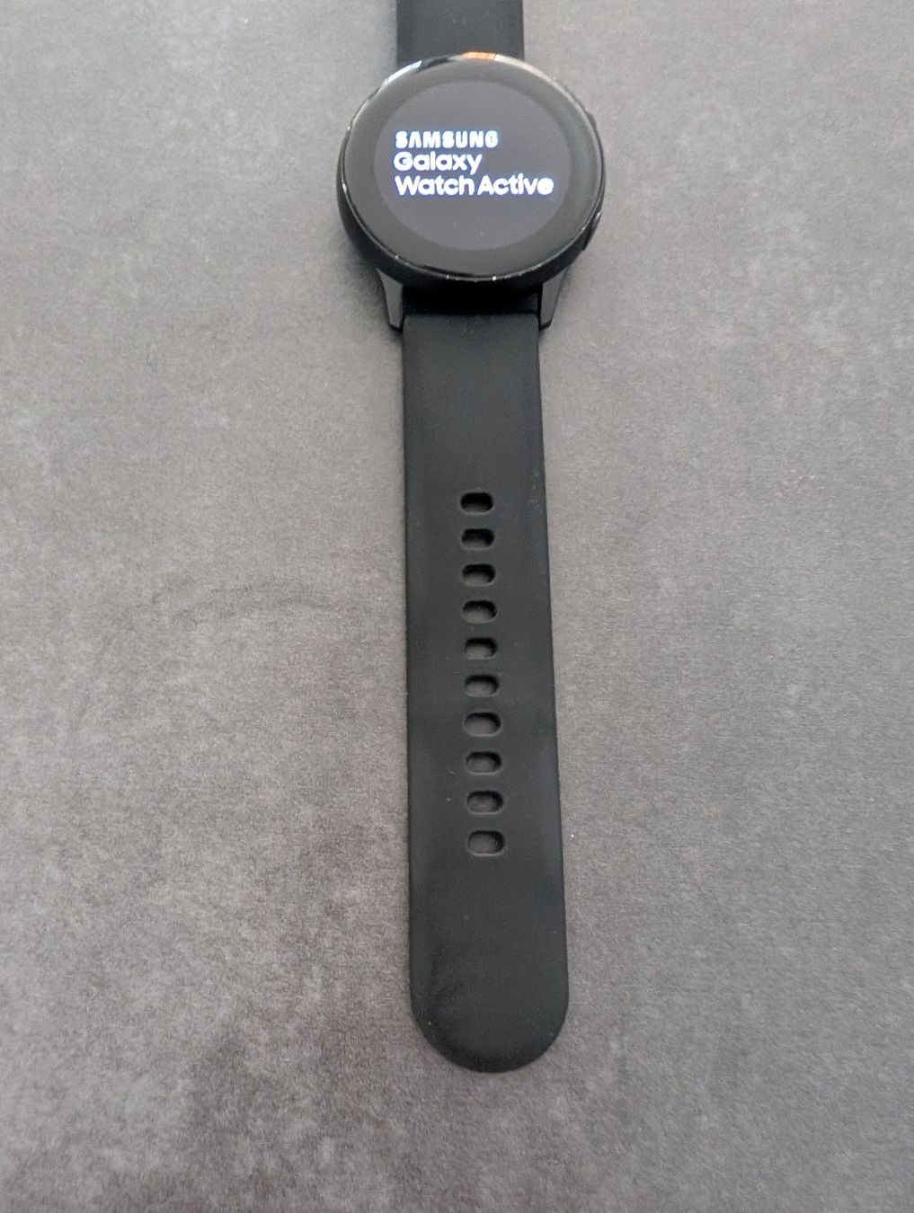 Samsung Smartwatch: Samsung Galaxy Watch Active schwarz – D'occasion à Wallisellen par Sladjko97 2
