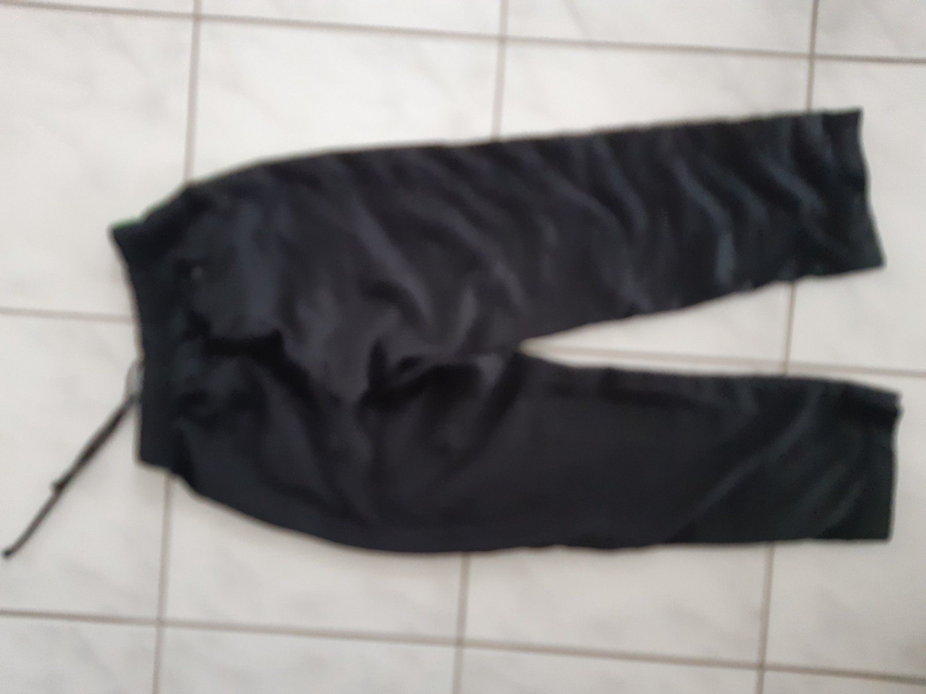 Pantaloni: Trainerhose Grösse 152 – Usato da Mülligen venduto da gipseli 1