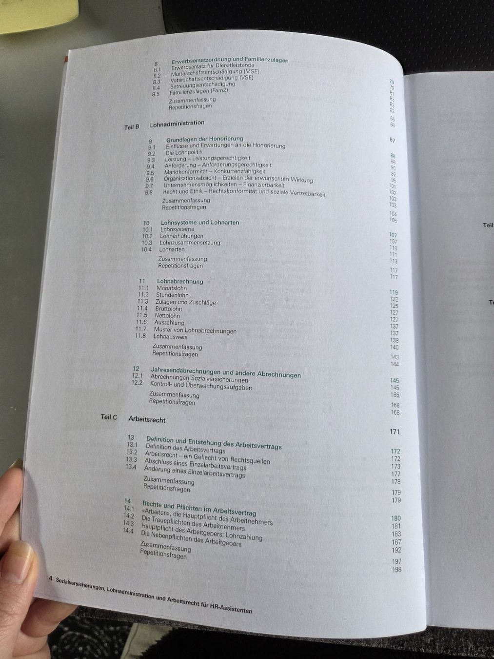 Libri: Sozialversicherungen Lohnadministration HR-Assistenten – Nuovo (secondo la descrizione) da Lostorf venduto da _Venus_ 2