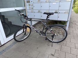 GT Outpost Mountainbike guter Zustand 26 Zoll