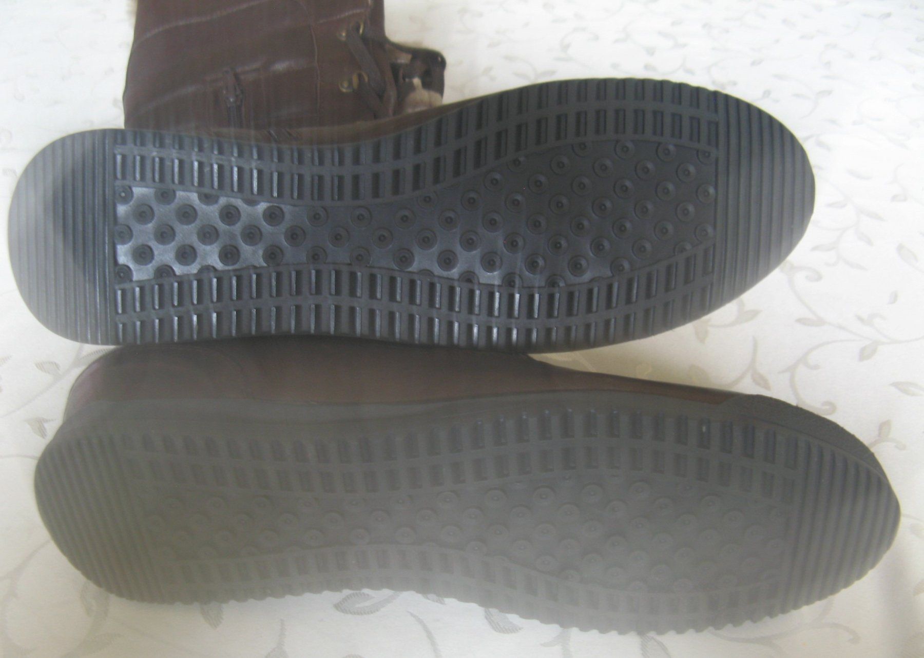 Scarpe da donna: Damenstiefel Grösse 44 – Nuovo (secondo la descrizione) da Frauenfeld venduto da Interessent1 5