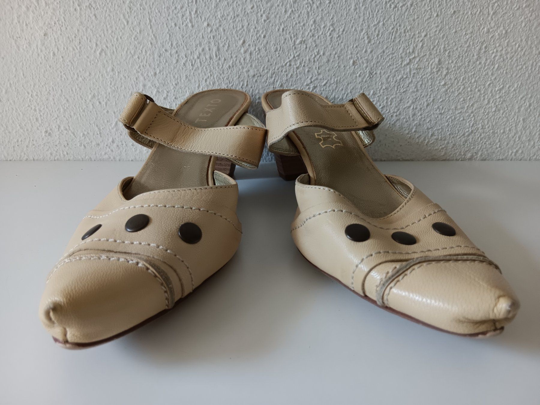 Scarpe da donna: TEXTO Chaussures / Schuhe pointure / Nummer 39 – Usato da Cossonay-ville venduto da Super-Price-Quality 3