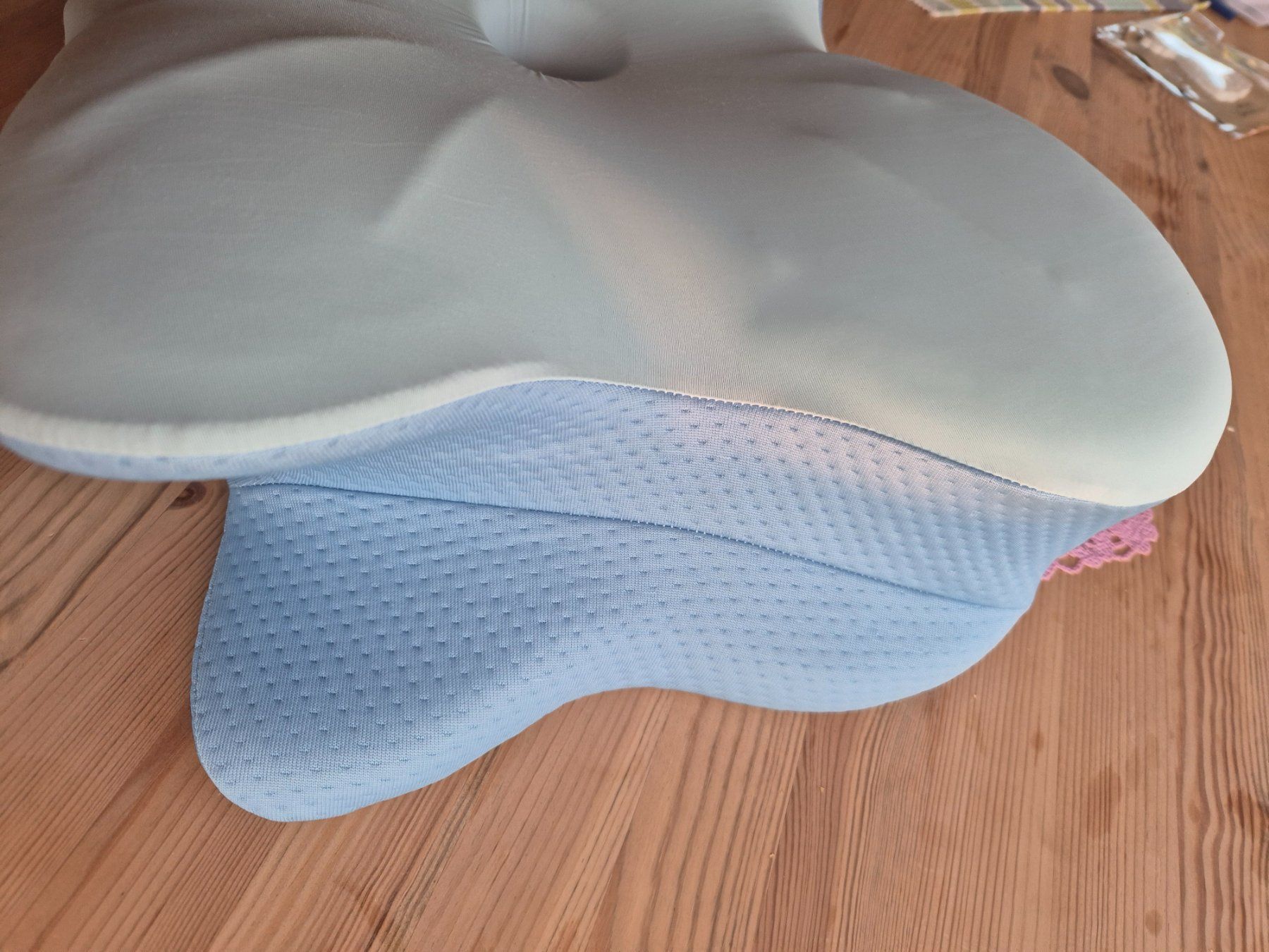 Cuscini: Nackenkissen NEU – Usato da Malters venduto da Moeschi5 2