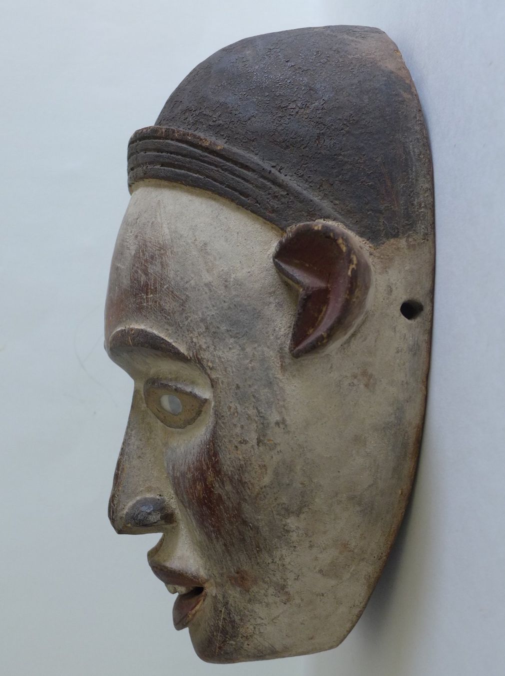 Internationale Kunst: Afrika-Maske, Ba-Congo, 23 x 33 cm. – Gebraucht aus Chur von Bombai01 1