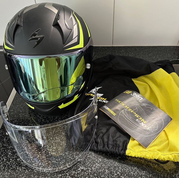 Casques & visières: Scorpion Helm Gr. M (58cm) mit Sonnenblende 🖤💛🏍️💨 – Neuf (Voir description) à Uster par seidls5