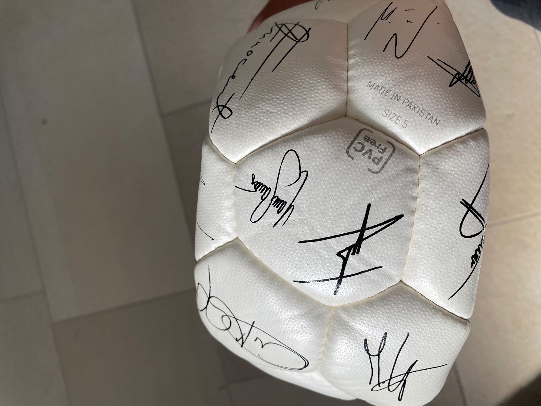 Palloni: Fussball mit Unterschriften – Nuovo e nell'imballaggio originale da Unterägeri venduto da ric_rr2d 4