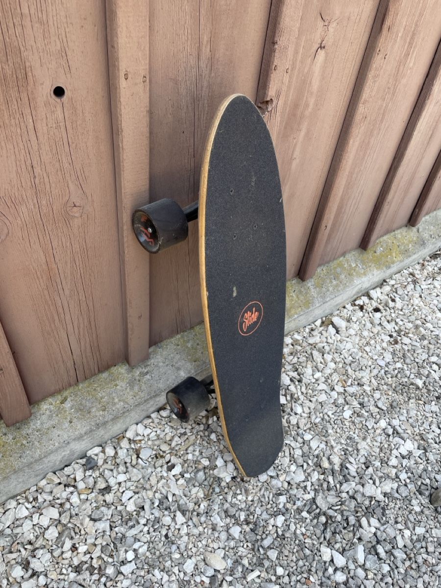Slide Skateboards: Skateboard von Slide – D'occasion à Mettmenstetten par lennia_g